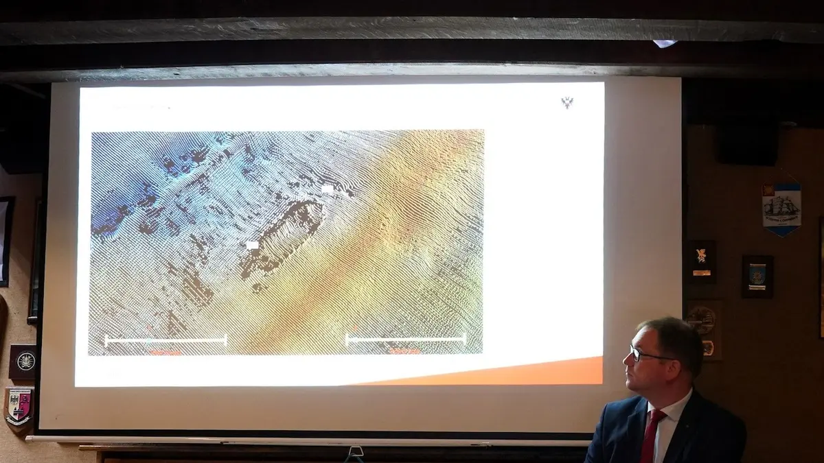 Archäologen in Deutschland haben ein 400 Jahre altes Frachtschiffwrack ausgegraben
